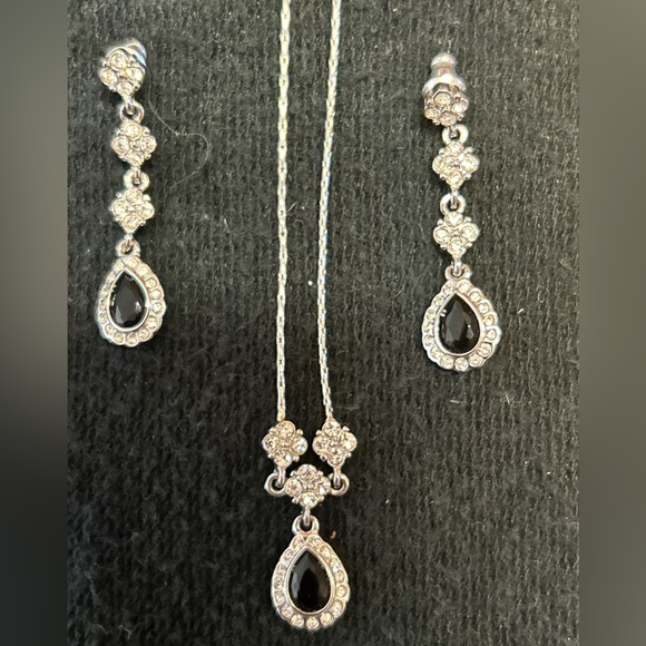 MONET, Earring/Necklace Set. Black, Silver and Cubic Zirconia Rhinestones. - Picture 1 of 10